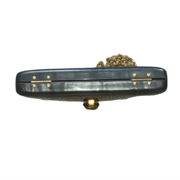 NWT new Vintage Stephanie Gold & green hardshell clutch evening Bag metal chain - Picture 6 of 12